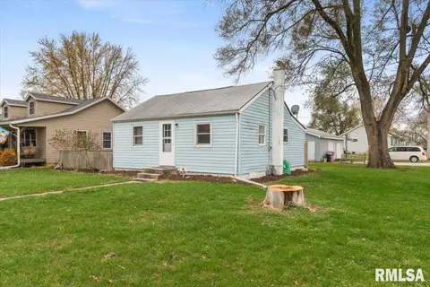 601 2nd St, Colona, IL 61241
