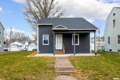 310 S Elmwood Ave, Davenport, IA 52802
