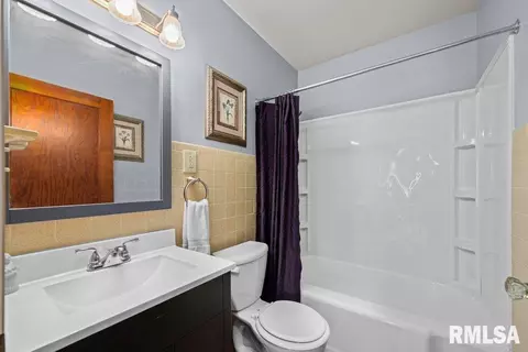 4009 26th St, Moline, IL 61265 photo 15