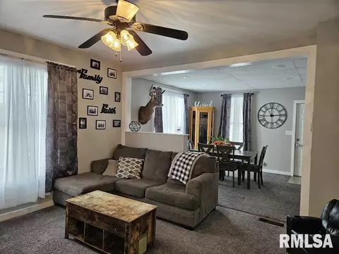 610 E Main St, Aledo, IL 61231 photo 12
