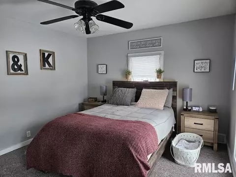 610 E Main St, Aledo, IL 61231 photo 18