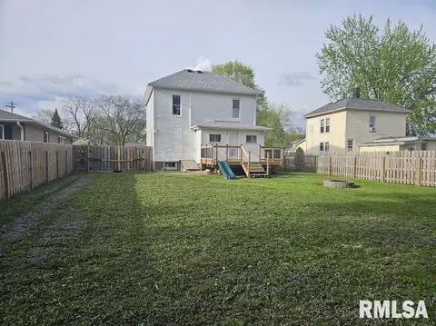 610 E Main St, Aledo, IL 61231 photo 2
