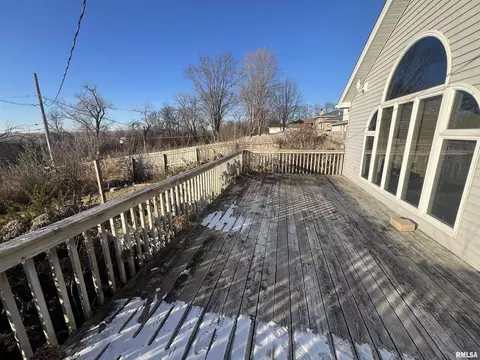 3122 Eclipse St, Clinton, IA 52732 photo 3