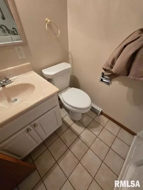 3122 Eclipse St, Clinton, IA 52732 photo 39