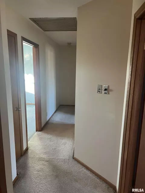 3122 Eclipse St, Clinton, IA 52732 photo 25