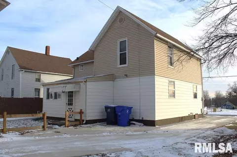 436 Pine St, Kewanee, IL 61443 photo 5