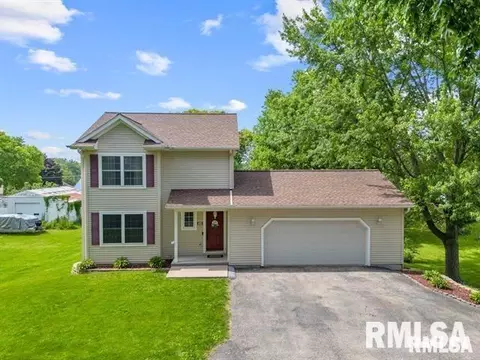 504 N Lime St, Albany, IL 61230
