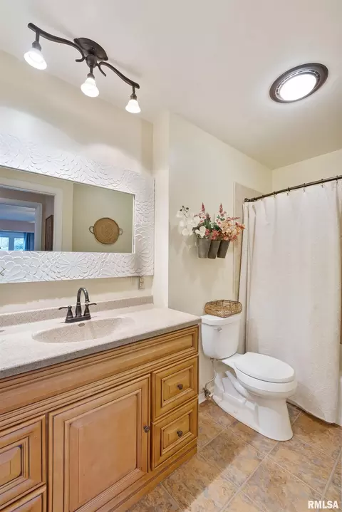 3531 51st St, Moline, IL 61265 photo 66