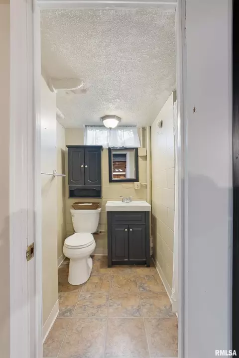 3531 51st St, Moline, IL 61265 photo 82