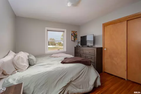 4218 28th Ave, Moline, IL 61265 photo 14