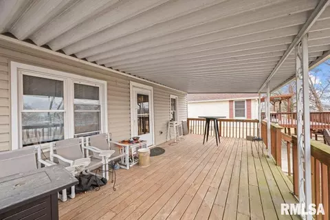 2013 S Shore Dr, Moline, IL 61265 photo 16