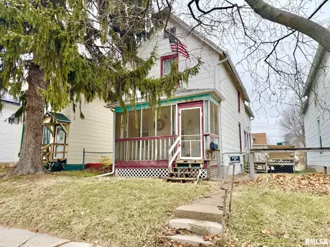 319 S Lincoln Ave, Davenport, IA 52802