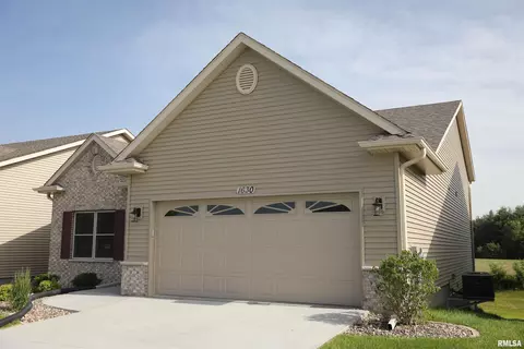 1630 Garrett Ave, Clinton, IA 52732