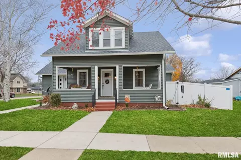 539 S Main St, Sheffield, IL 61361