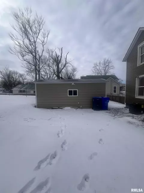 229 E Mill St, Kewanee, IL 61443 photo 26