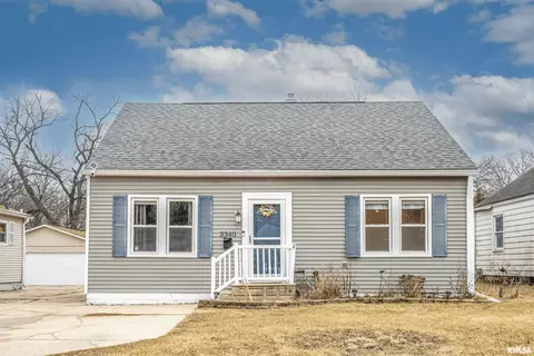 3340 2nd St, East Moline, IL 61244