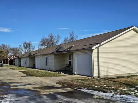801 N Garfield St, Marion, IL 62959