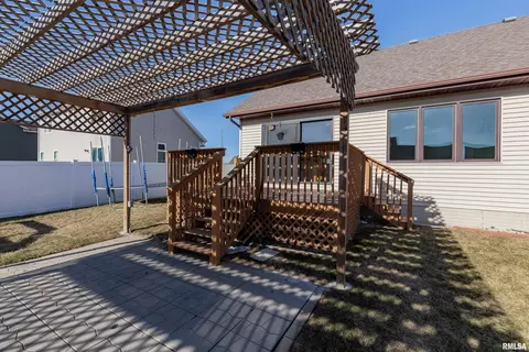 908 17th Ave, Silvis, IL 61282 photo 24