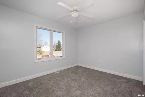 908 17th Ave, Silvis, IL 61282 photo 18