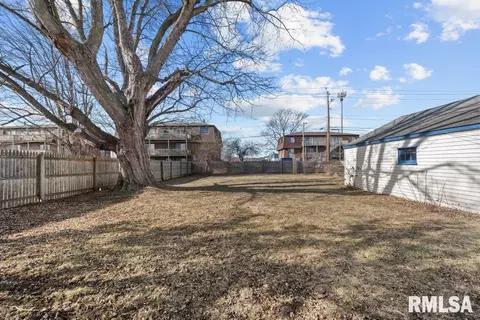 4003 26th St, Moline, IL 61265 photo 20