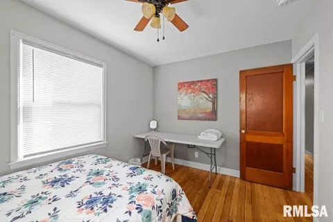 4003 26th St, Moline, IL 61265 photo 9