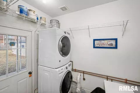 4003 26th St, Moline, IL 61265 photo 18