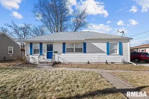 4003 26th St, Moline, IL 61265