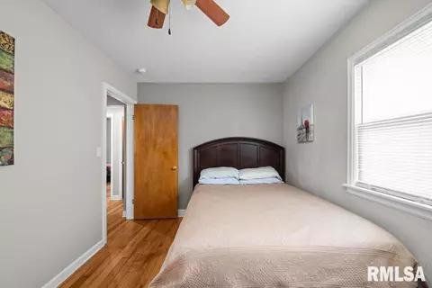 4003 26th St, Moline, IL 61265 photo 12