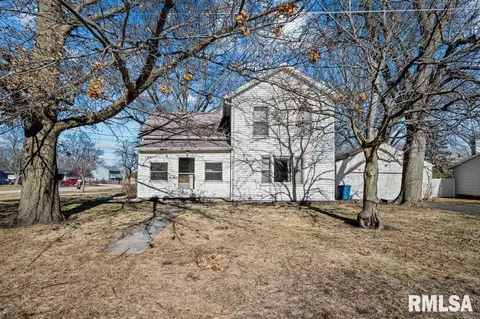306 W 2nd St, Atkinson, IL 61235