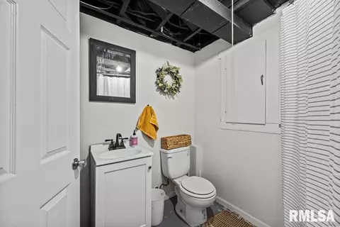 3433 14th St, Moline, IL 61265 photo 31