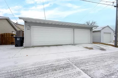 2345 30th St, Moline, IL 61265 photo 27