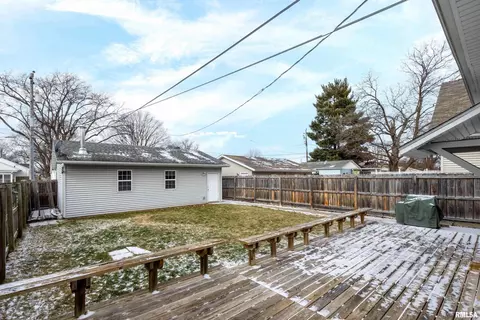 2345 30th St, Moline, IL 61265 photo 24