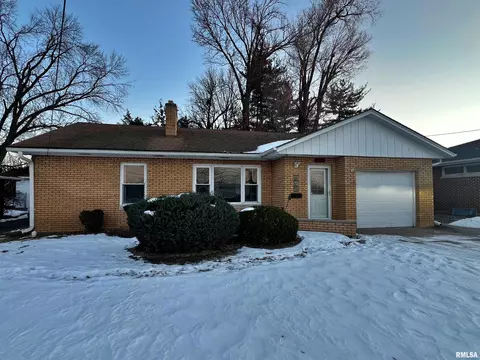 3408 Maine St, Quincy, IL 62301