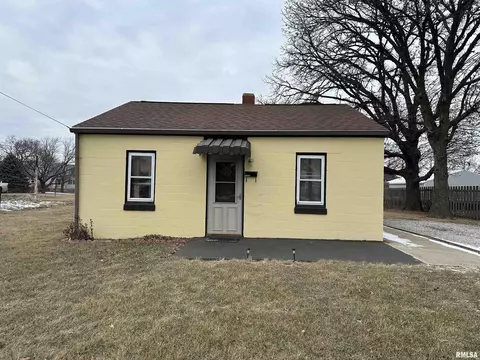1006 E 9th St, Kewanee, IL 61443