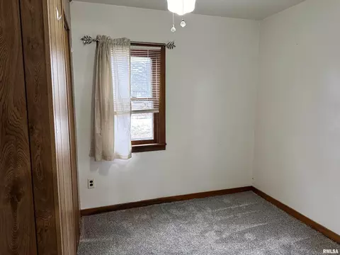 1006 E 9th St, Kewanee, IL 61443 photo 7