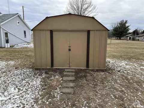 1006 E 9th St, Kewanee, IL 61443 photo 11