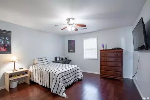 1807 Crown Rd, Herrin, IL 62948 photo 19