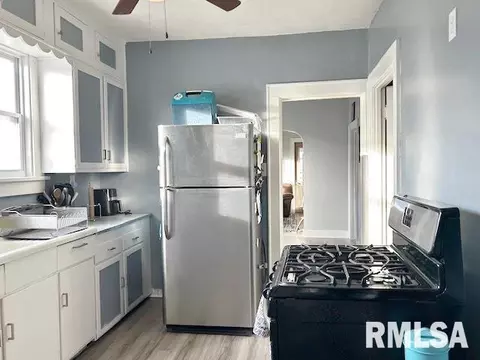 136 2nd Ave E, Milan, IL 61264 photo 7