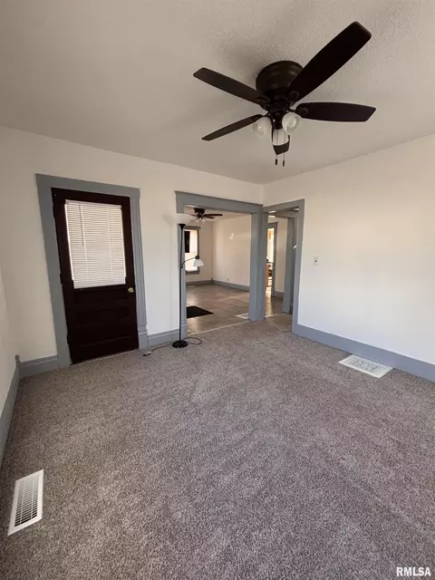 909 Rose St, Kewanee, IL 61443 photo 13