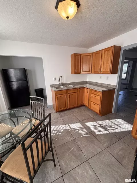 909 Rose St, Kewanee, IL 61443 photo 19