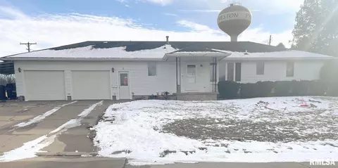 1 W Black St, Preston, IA 52069