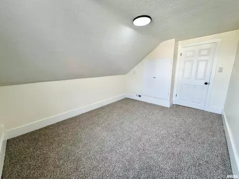 842 19th Ave, Moline, IL 61265 photo 17