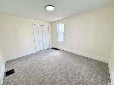 842 19th Ave, Moline, IL 61265 photo 9