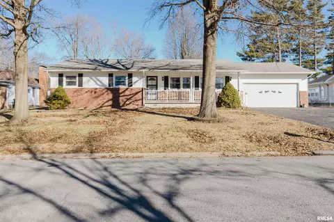 1906 Julianne Dr, Marion, IL 62959