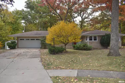 4631 26th Ave, Rock Island, IL 61201