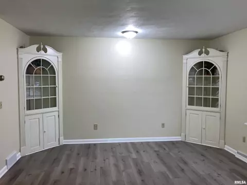 424 Willard St, Kewanee, IL 61443 photo 5