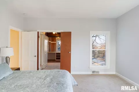 920 12th Ave, Moline, IL 61265 photo 30