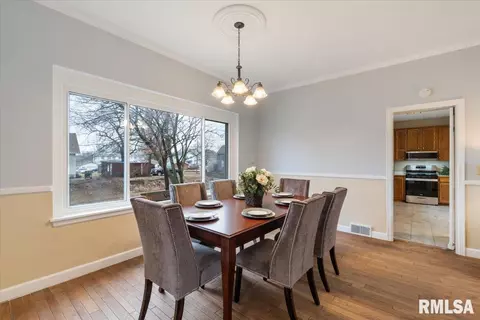 920 12th Ave, Moline, IL 61265 photo 12