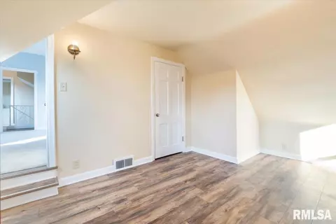 920 12th Ave, Moline, IL 61265 photo 26