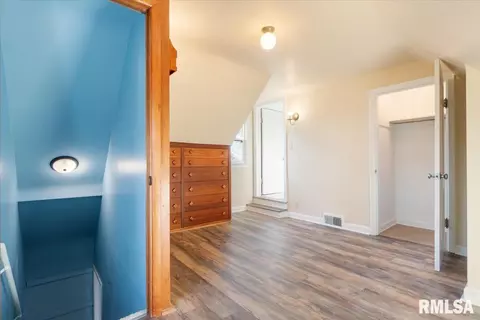 920 12th Ave, Moline, IL 61265 photo 24